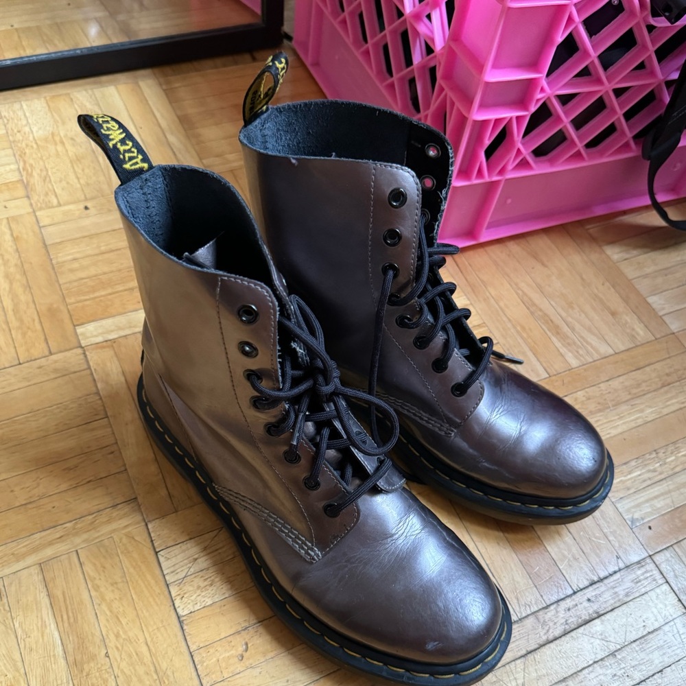Doc Martins - chrome